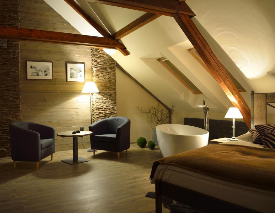 Hotel Via Ironia Vysoké Mýto Eksteriør bilde