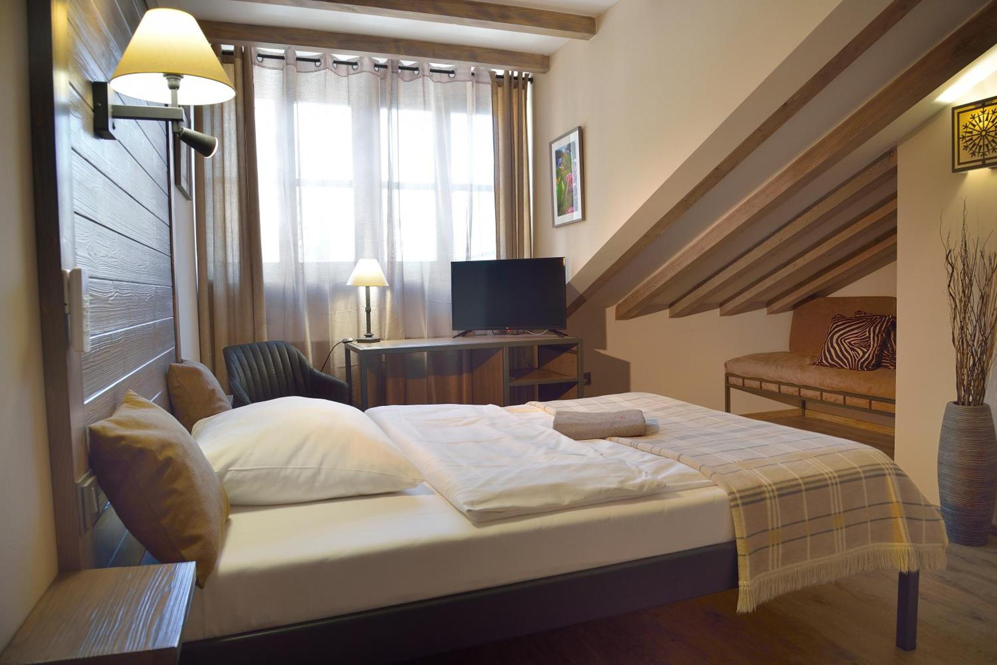 Hotel Via Ironia Vysoké Mýto Eksteriør bilde