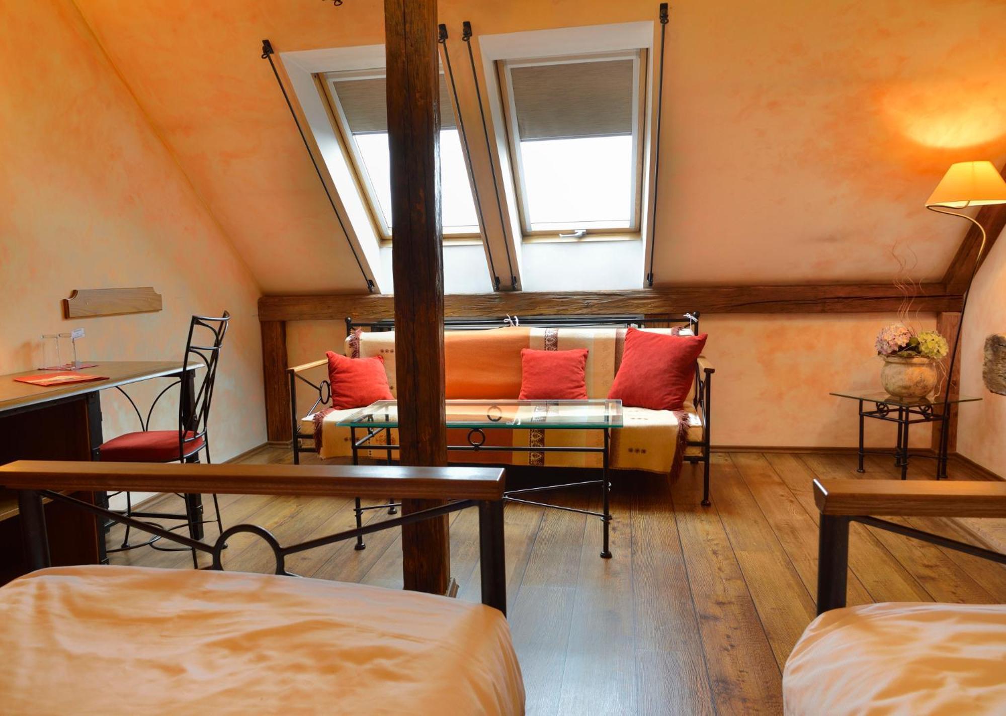 Hotel Via Ironia Vysoké Mýto Eksteriør bilde