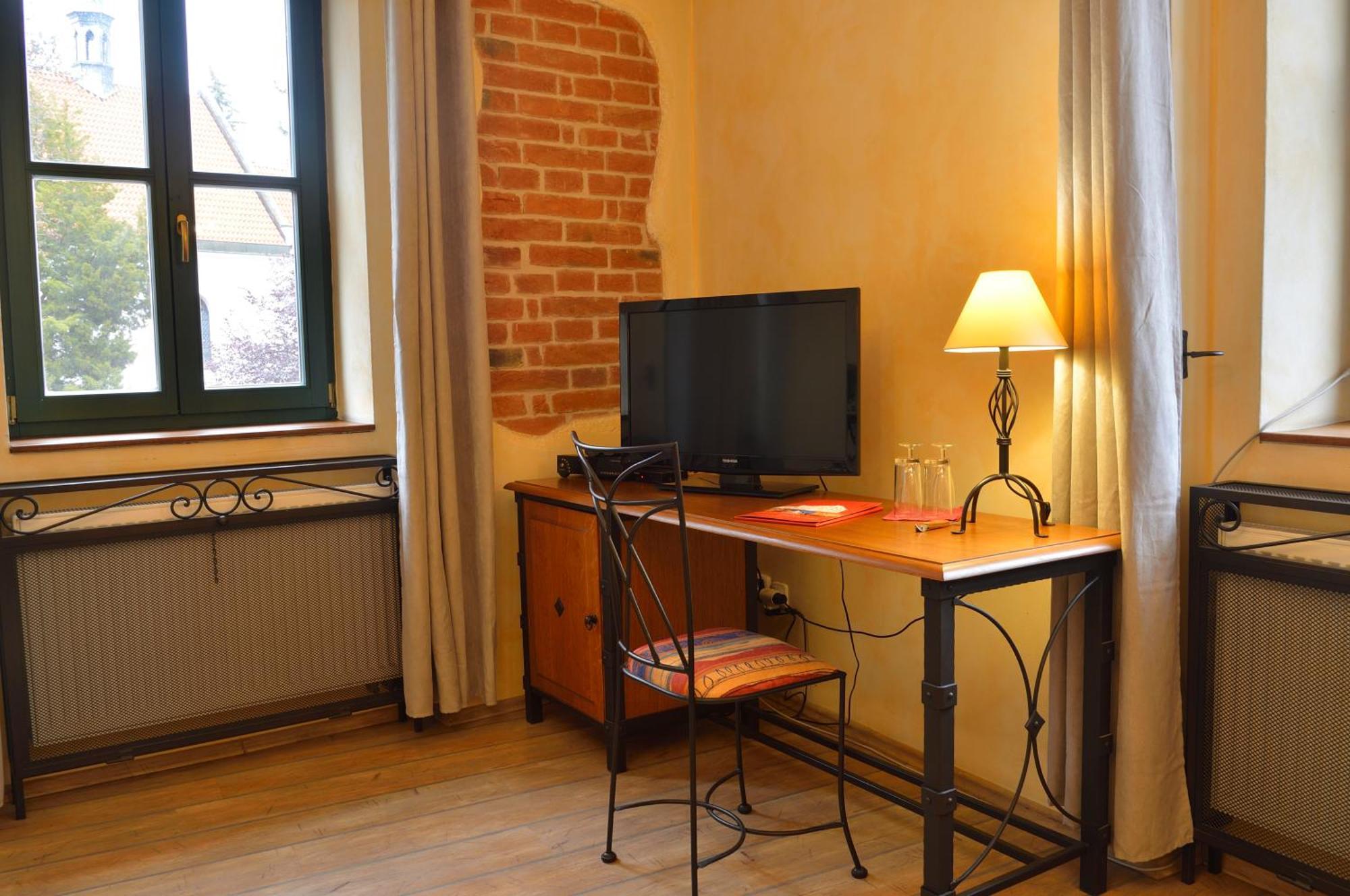 Hotel Via Ironia Vysoké Mýto Eksteriør bilde